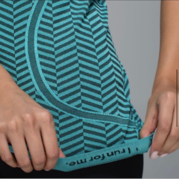 Lulu lemon Swiftley Tech Racerback Tank top - Picture 3 of 5